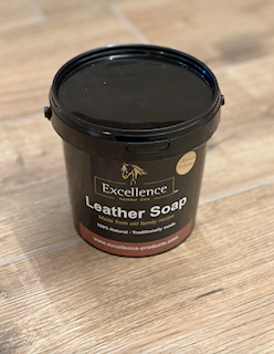 excellence-leather-soap-750ml-5092.png